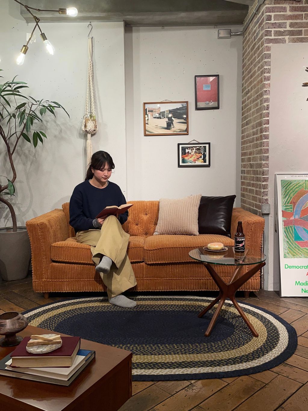 JOURNAL STANDARD FURNITURE