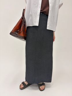 タイプライターNSフォルムブラウスのコーディネートスナップ（arisa