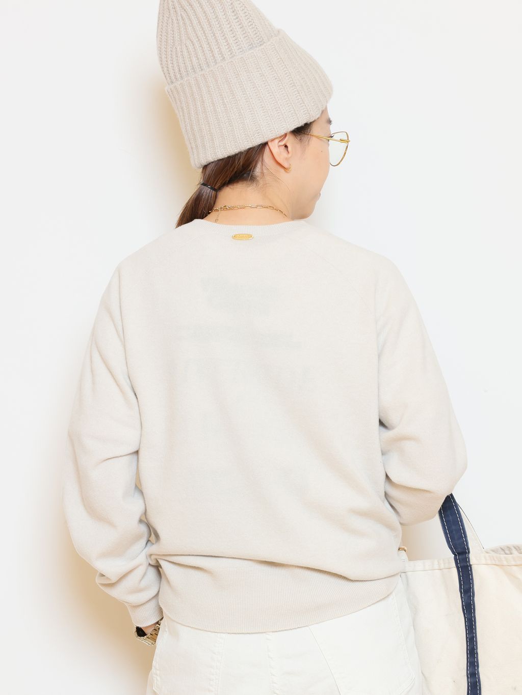 CAPRI クルーネックプルオーバーのコーディネートスナップ（HASE