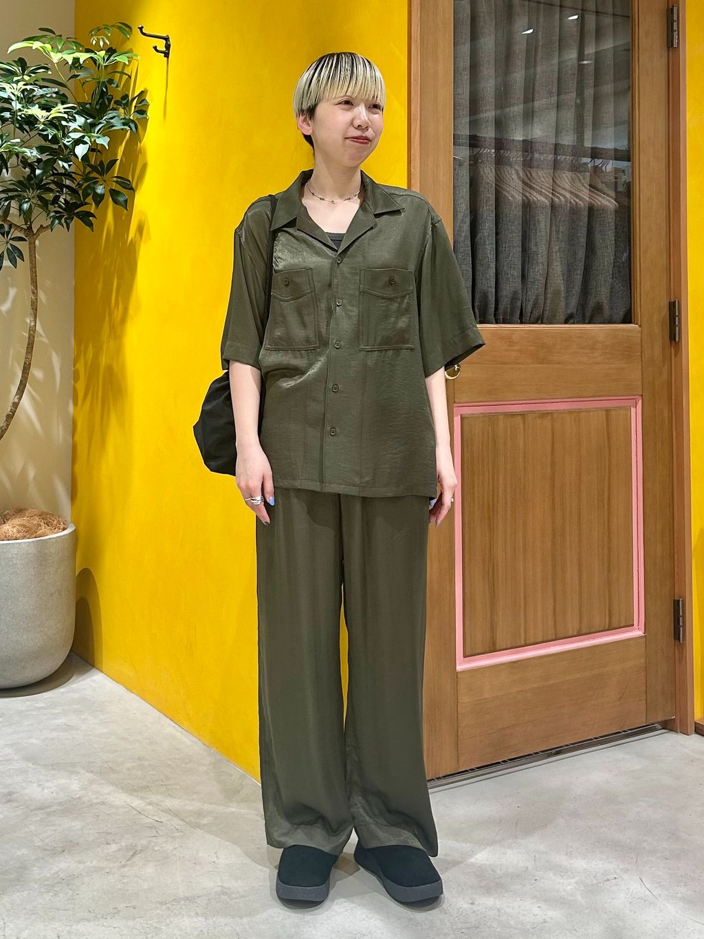 OUTDOOR PRODUCTS Usual Things