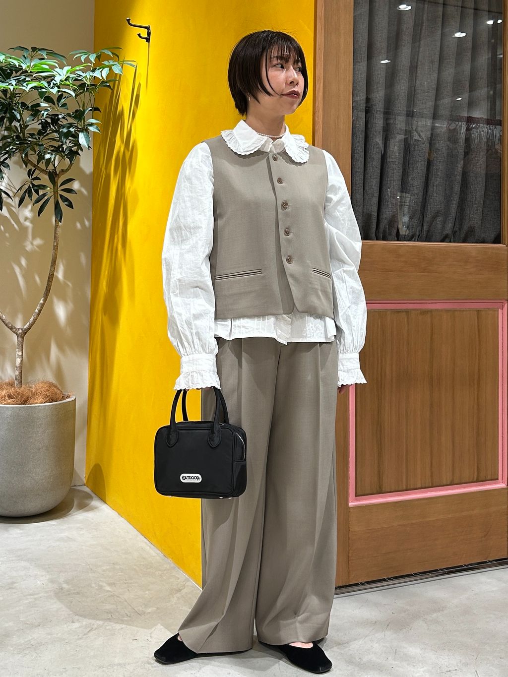 OUTDOOR PRODUCTS Usual Things