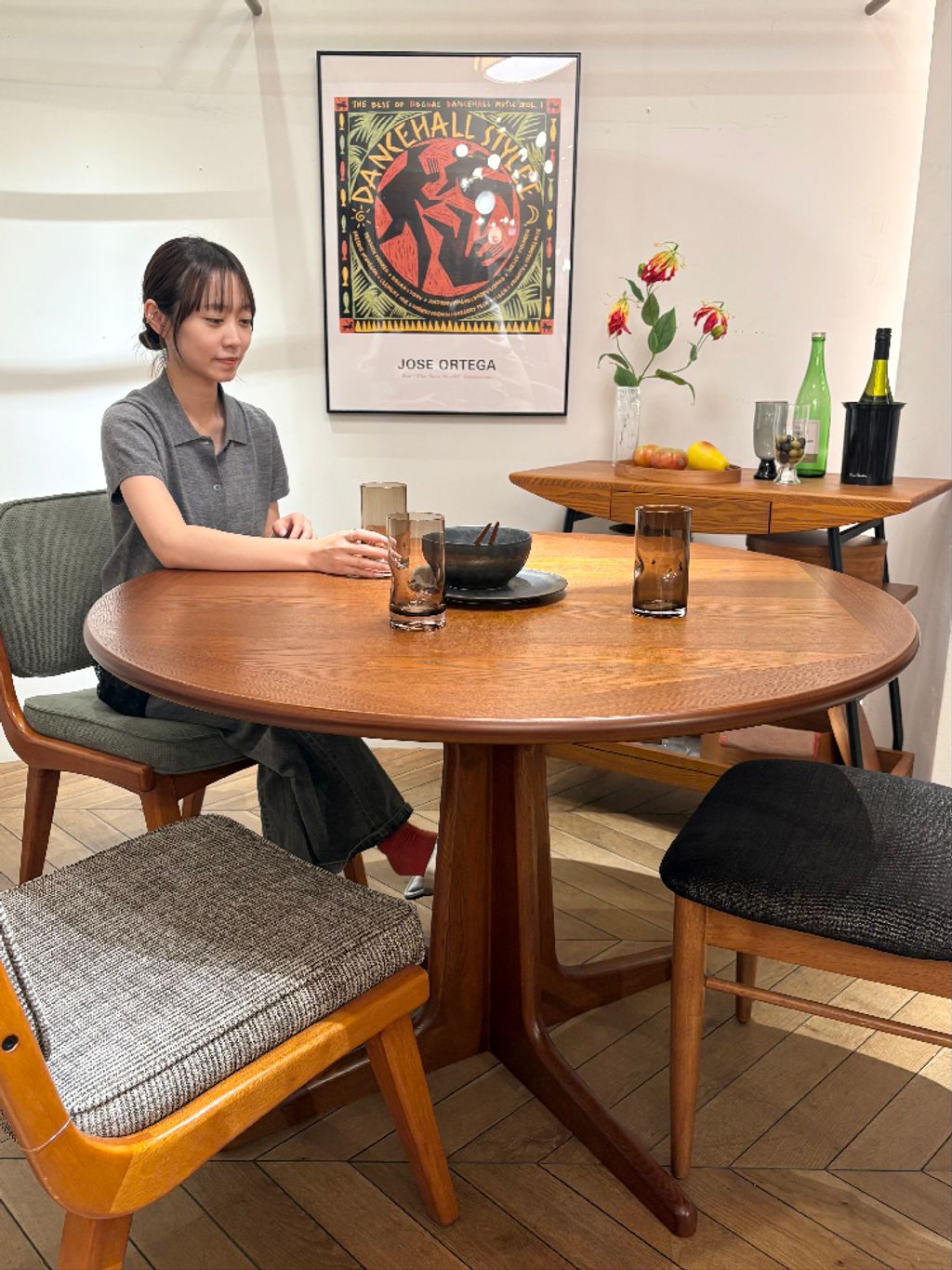 JOURNAL STANDARD FURNITURE