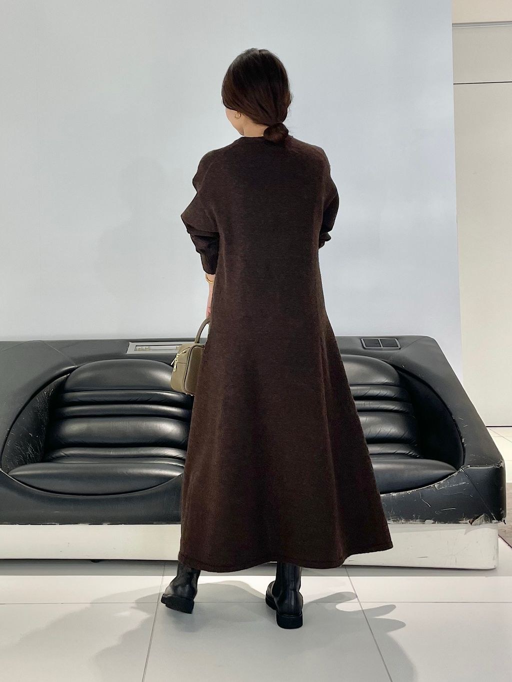 フレアーニットワンピースのコーディネートスナップ（miya）｜SLOBE