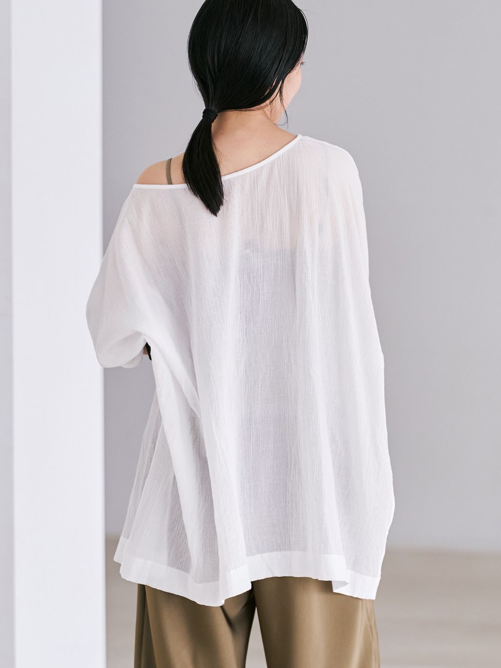 Voil Poncho ブラウスのコーディネートスナップ（midori）｜Plage 