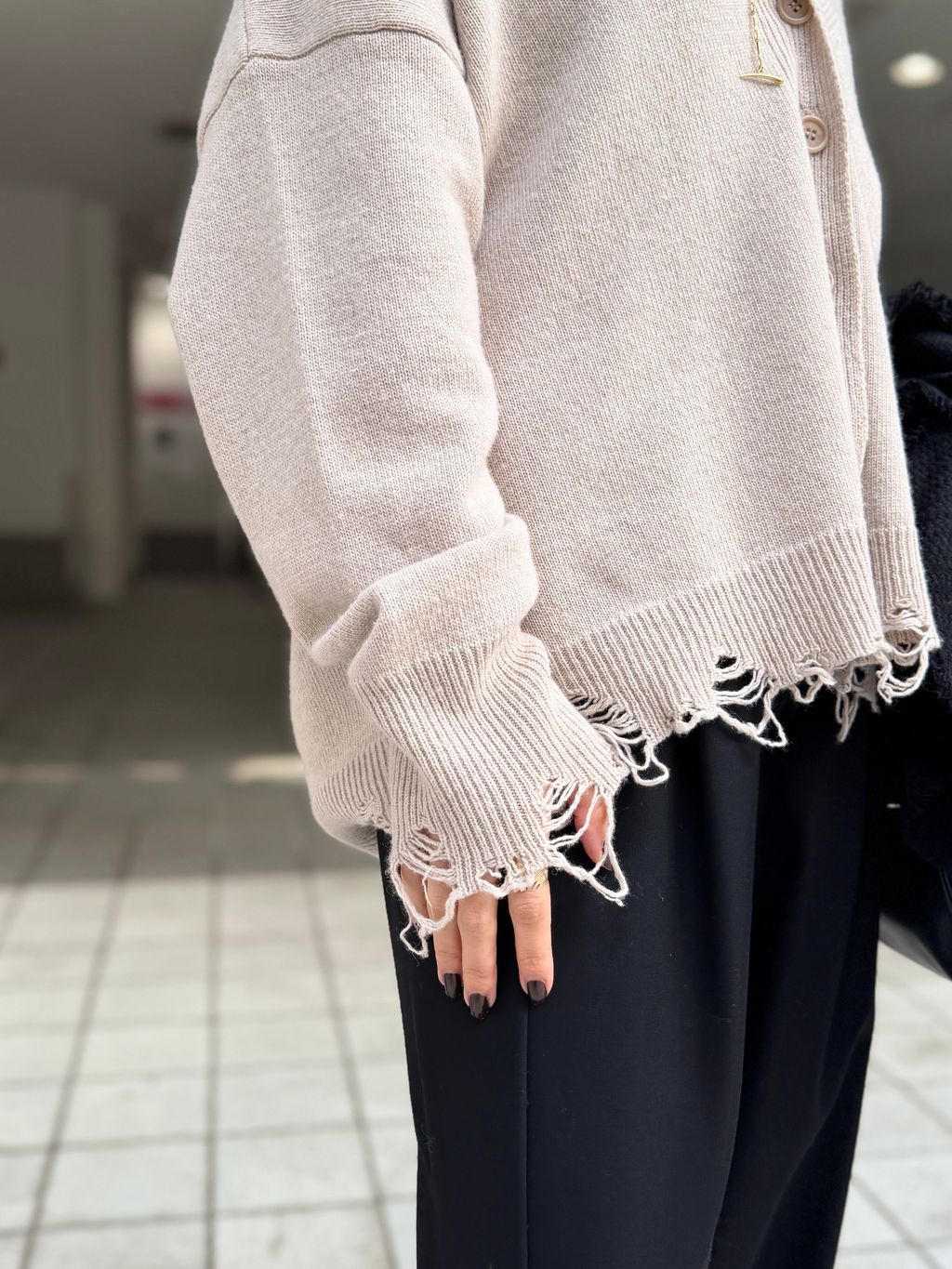 J'M DESIGN/ジェイエム デザイン】 DAMAGE KNIT CARDIGANの