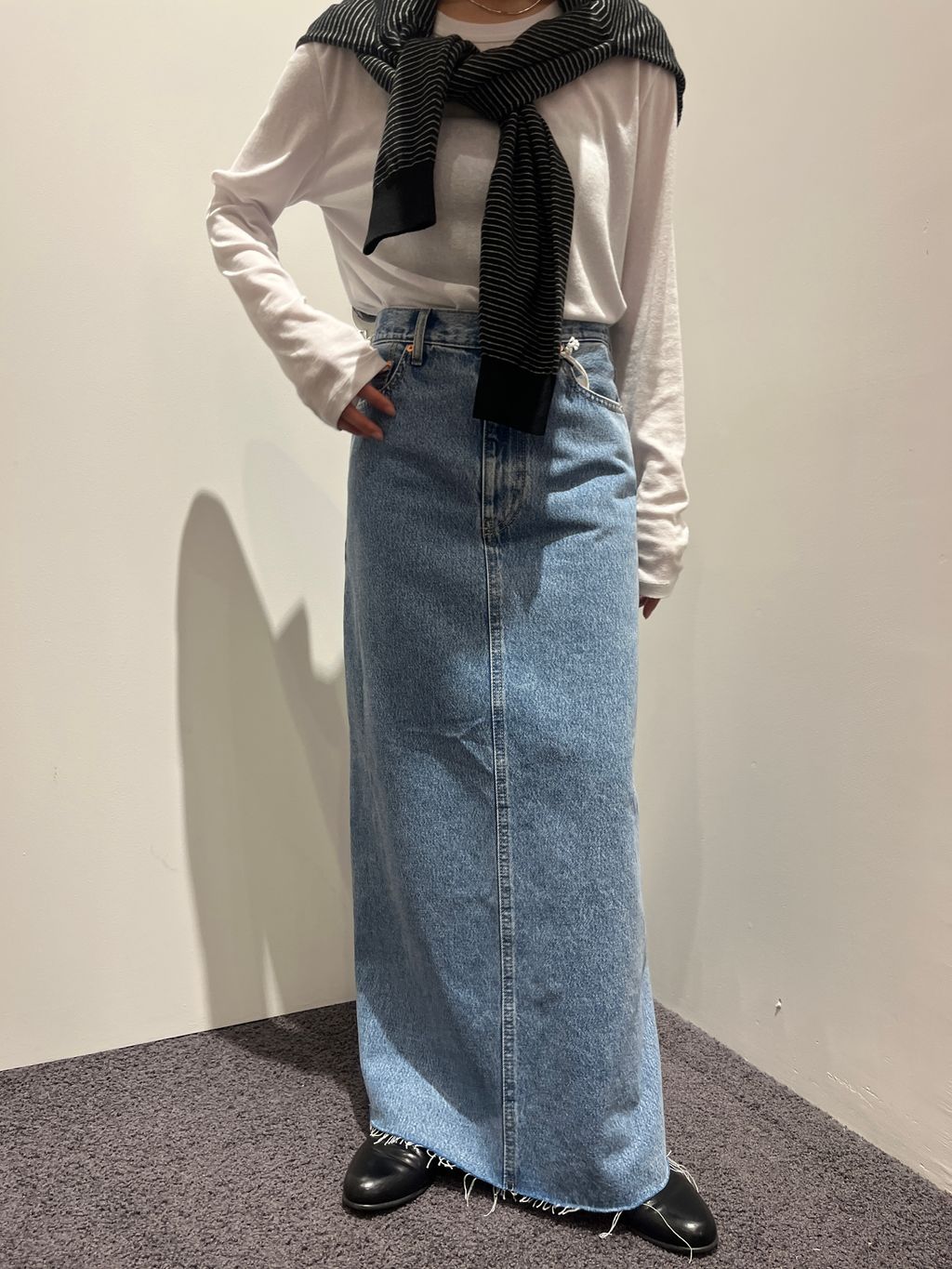 ≪追加4 予約≫ULTデニムスリットリーンスカートのコーディネート