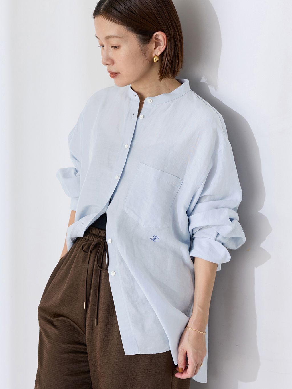 一部カラーWEB限定/予約》ラミーリヨセルバンドカラーシャツの