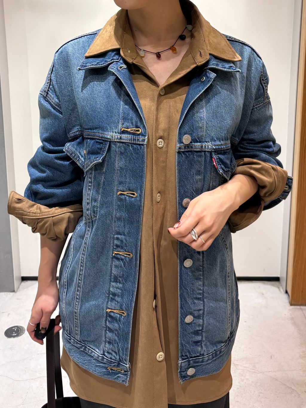 LEVI'S/リーバイス】XL WOMENS TRUCKERのコーディネートスナップ