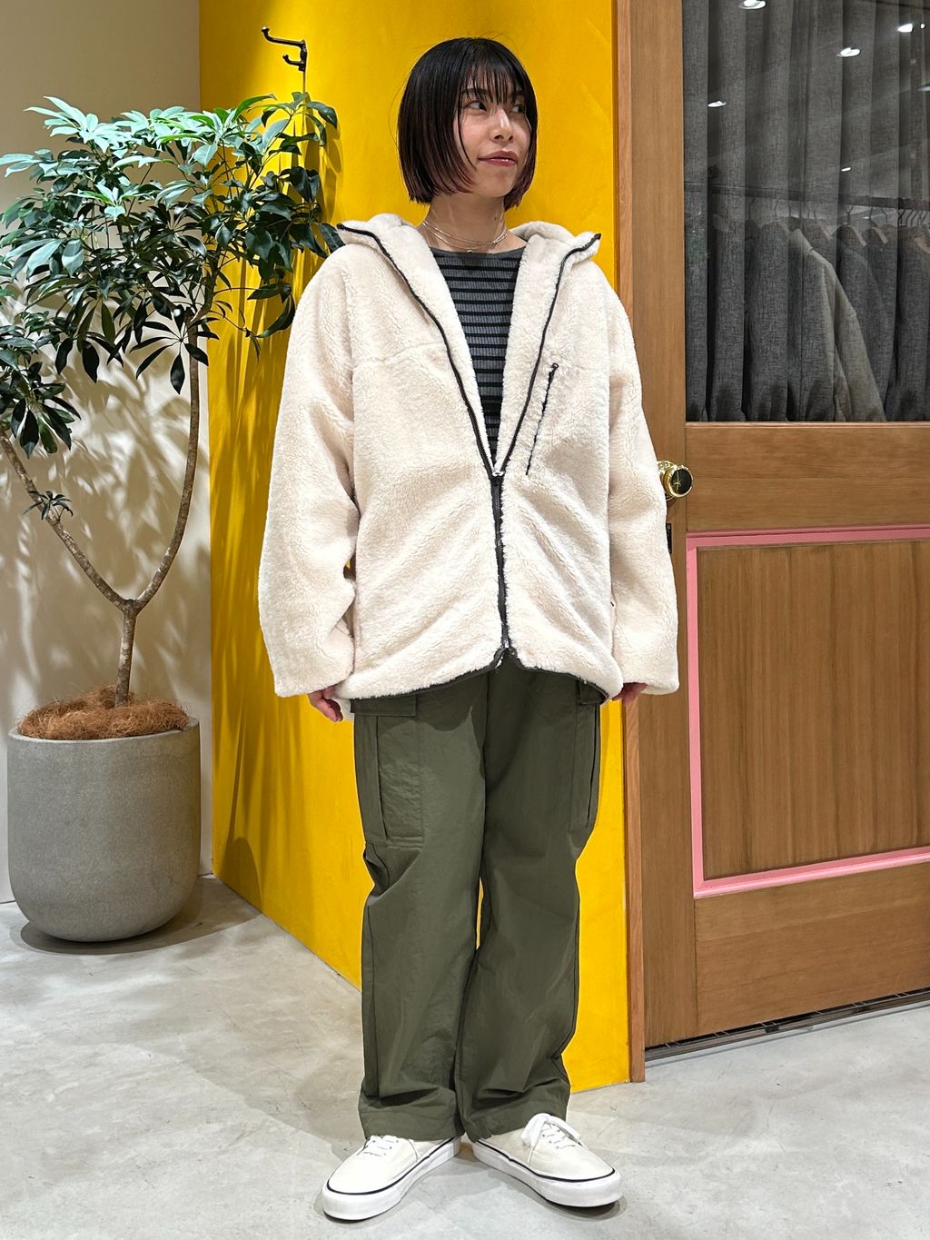 OUTDOOR PRODUCTS Usual Things