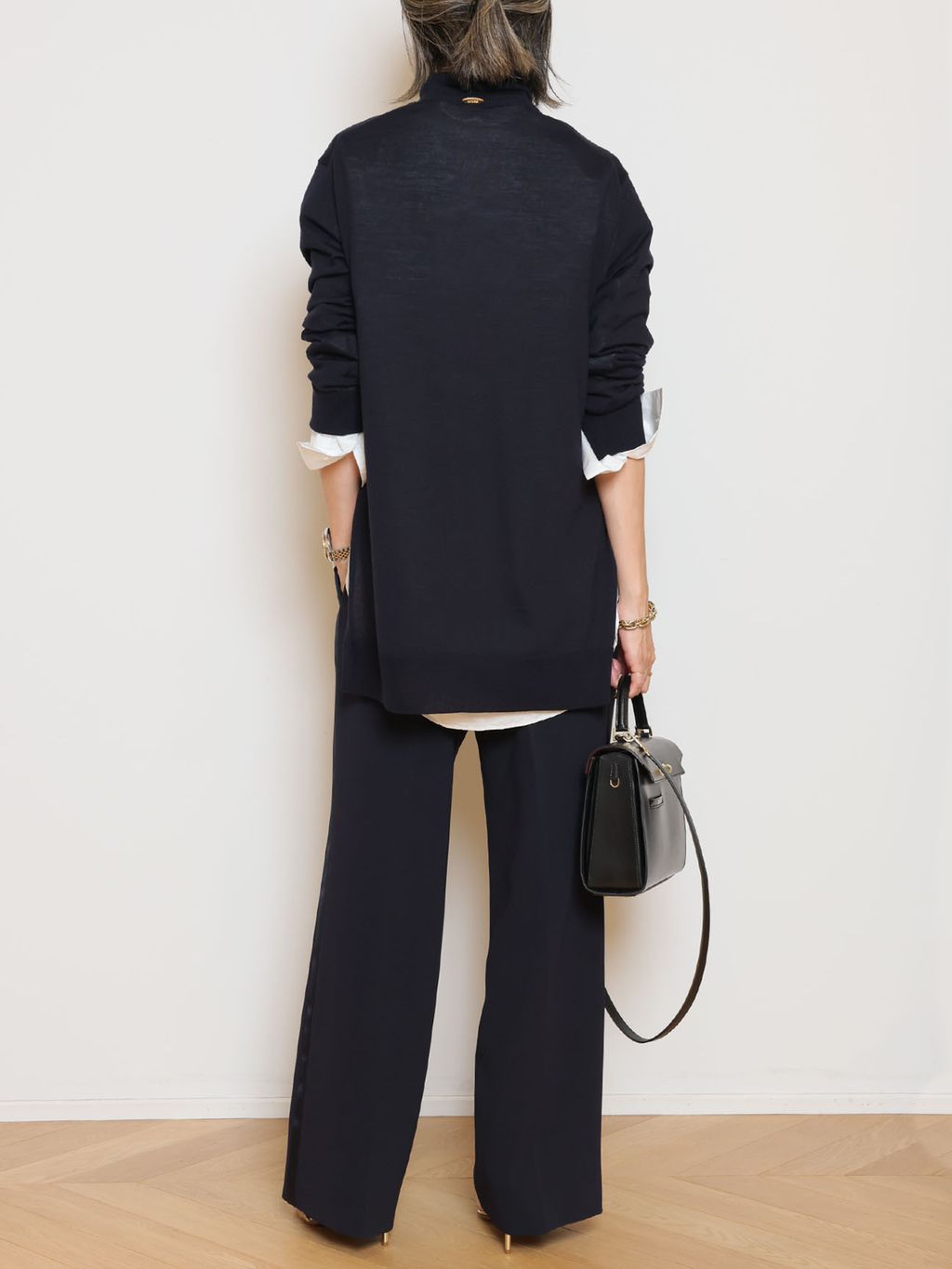 MILLENNIUM タートルネック スリットプルオーバーのコーディネート