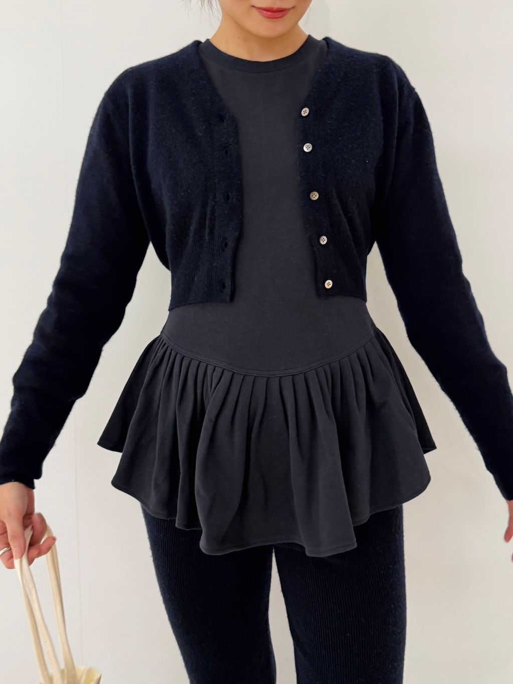 カシミヤレギンスのコーディネートスナップ（emi）｜EDIT. FOR LULU