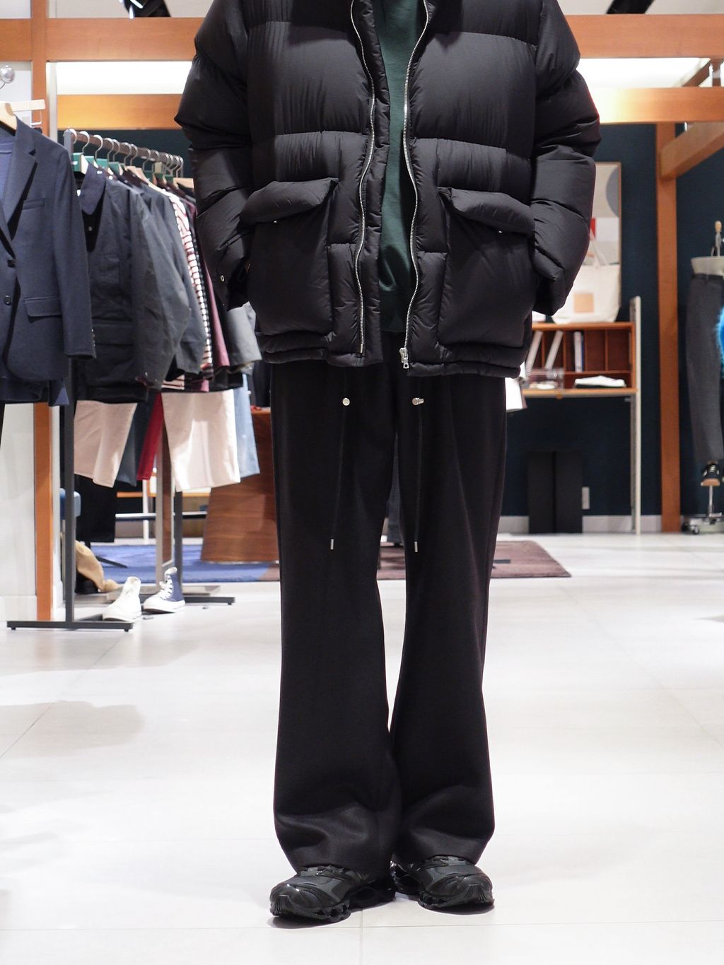 AURALEE (オーラリー) SUPER LIGHT NYLON RIPSTOP DOWN B A25AB01 NLの