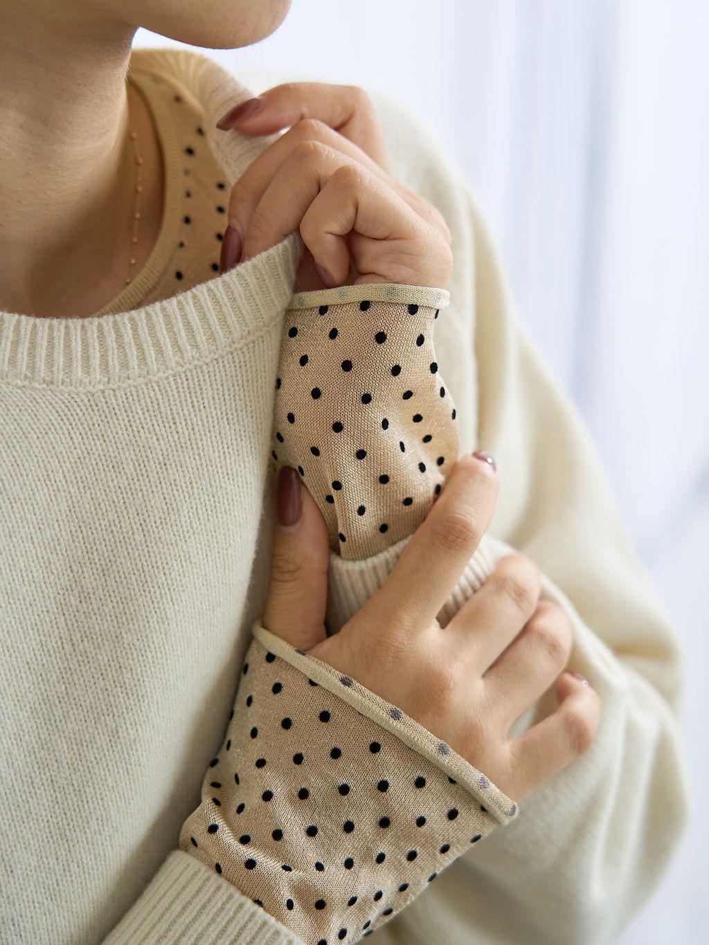 追加3》フロッキードット シアー プルオーバーのコーディネート