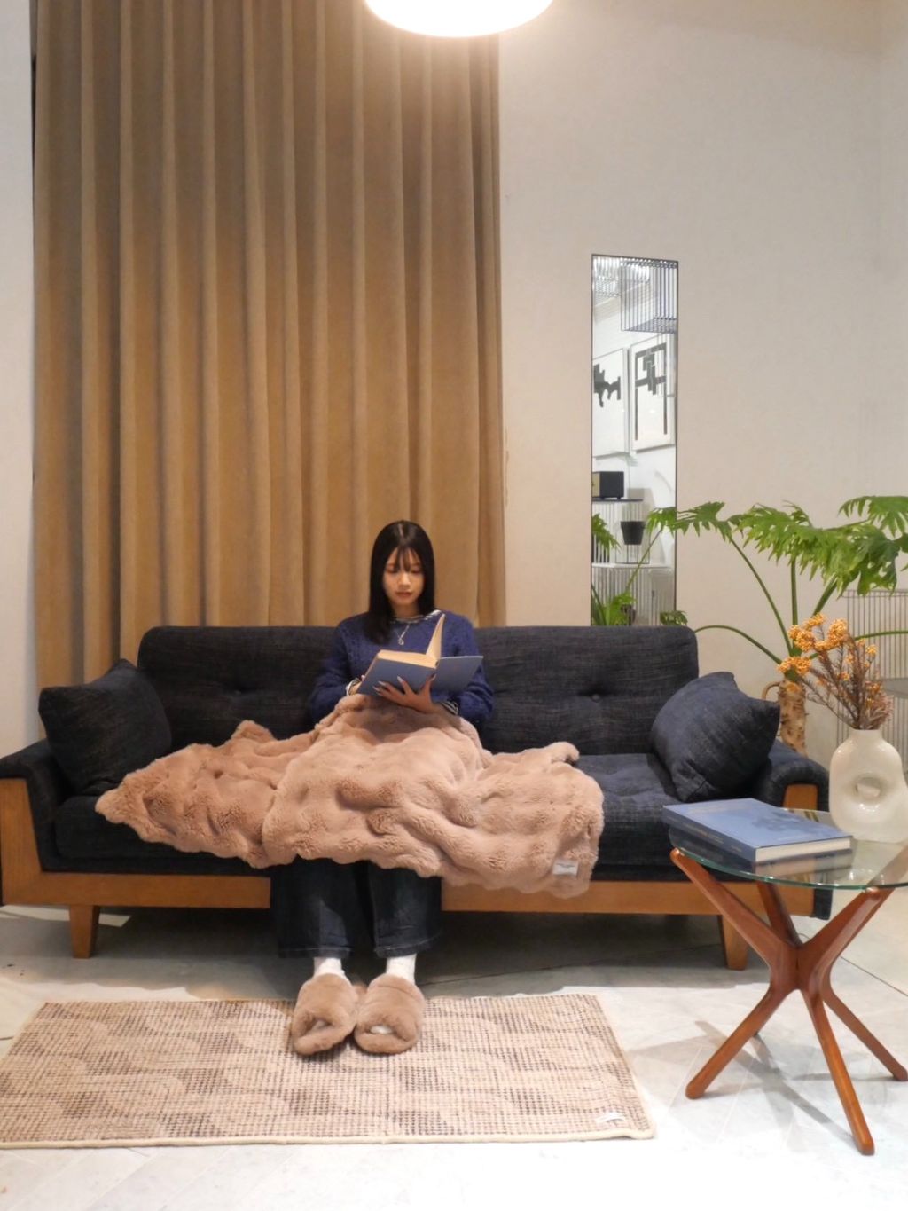 JOURNAL STANDARD FURNITURE