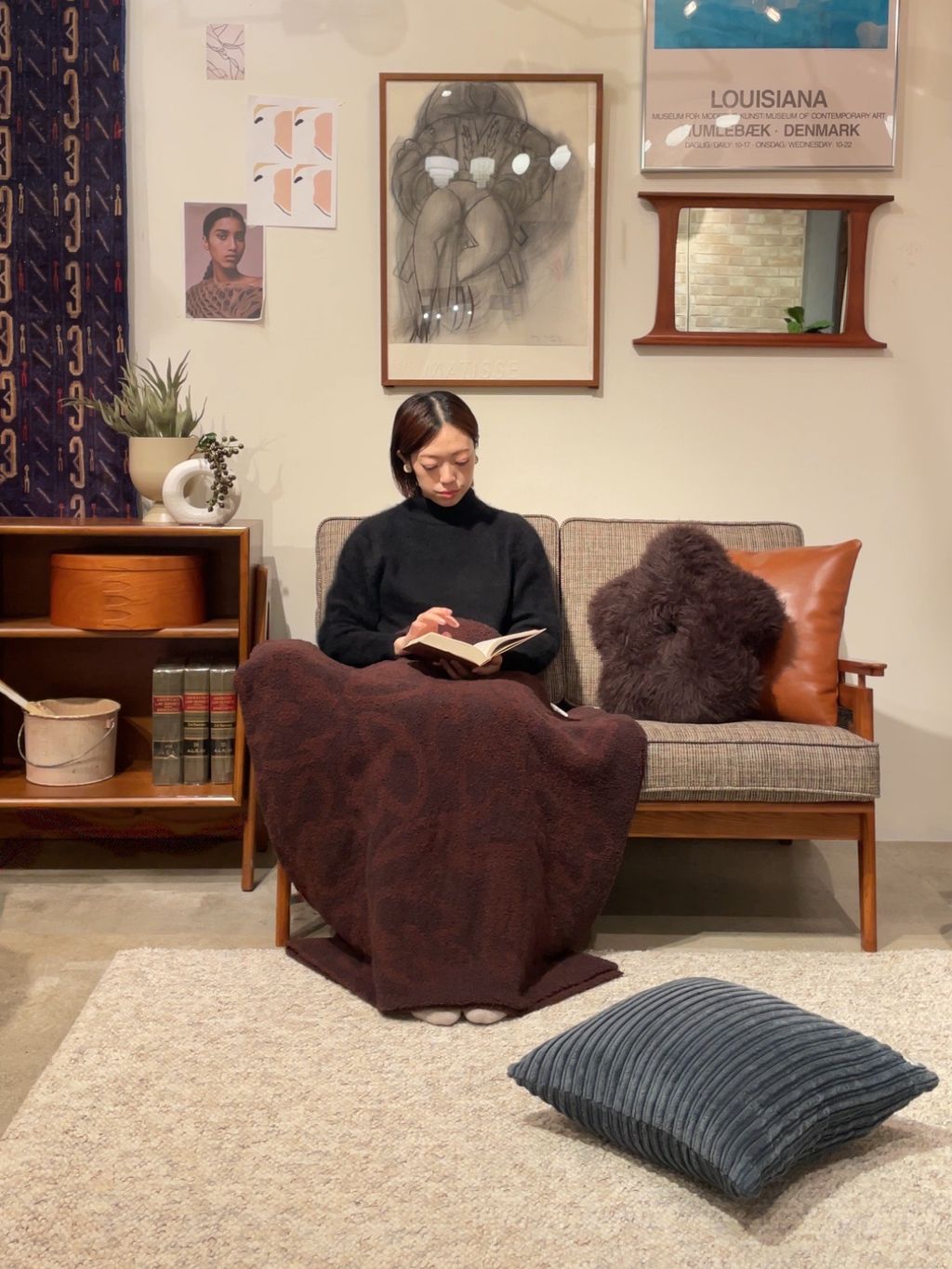 JOURNAL STANDARD FURNITURE