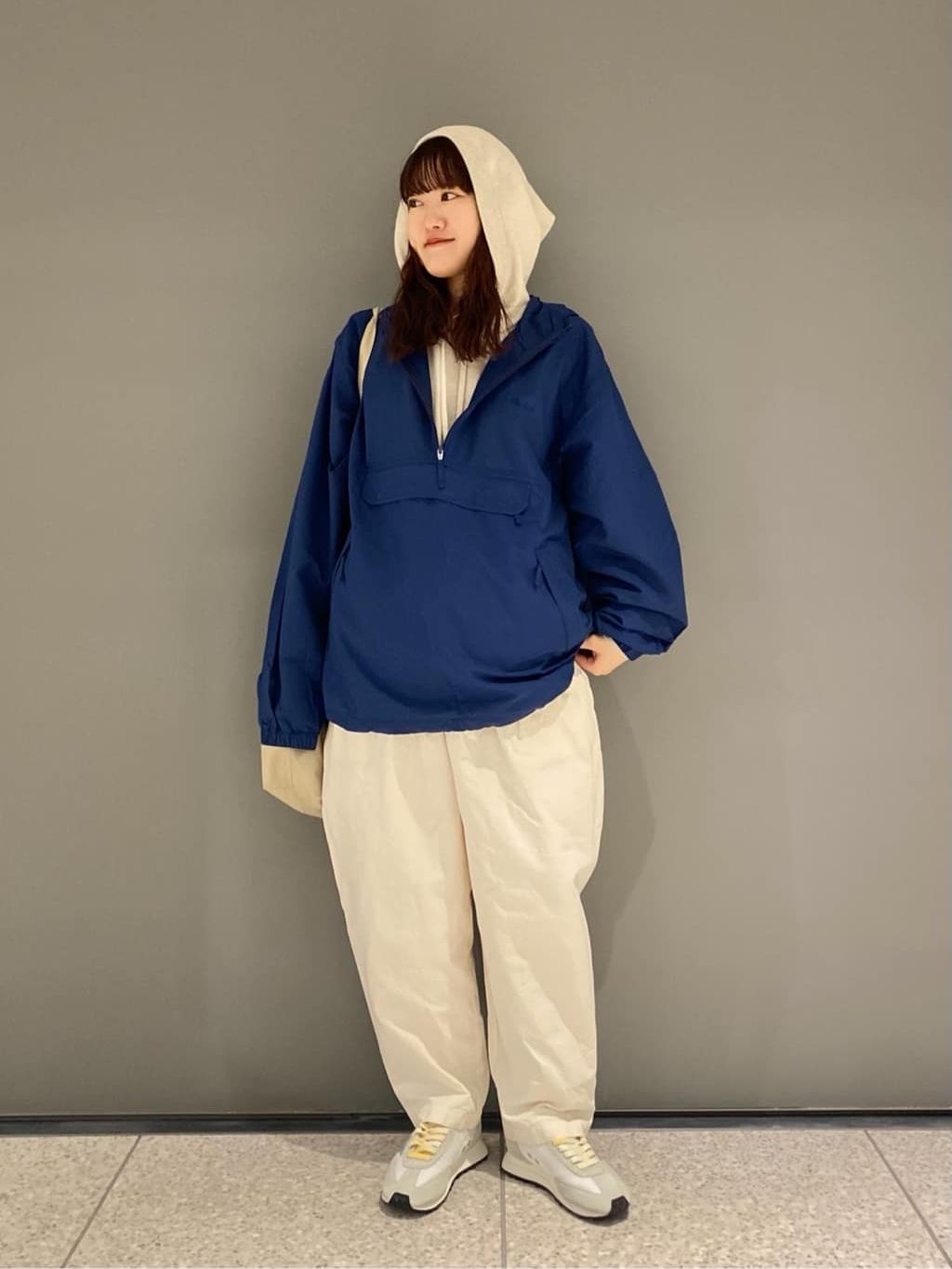 ドビークロス タックイージーパンツのコーディネートスナップ（A.S