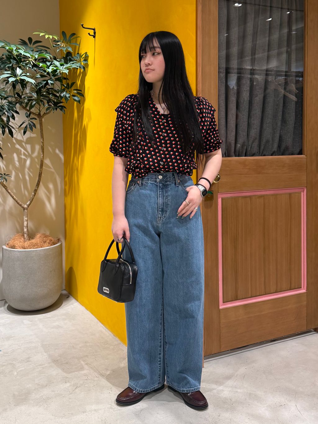 OUTDOOR PRODUCTS Usual Things