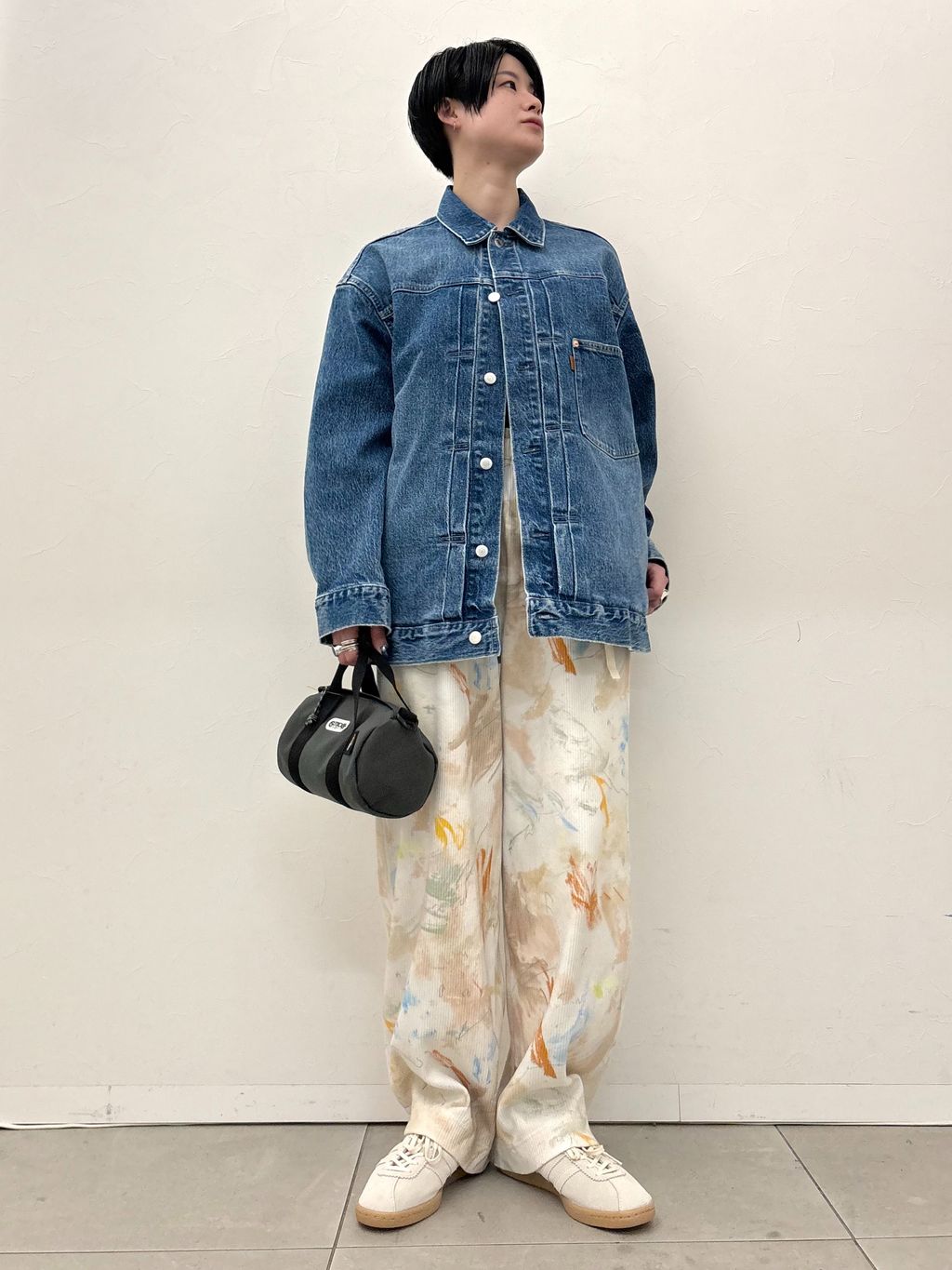 OUTDOOR PRODUCTS Usual Things