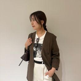 サマーボタニカルバックディテールワンピースのコーディネートスナップ