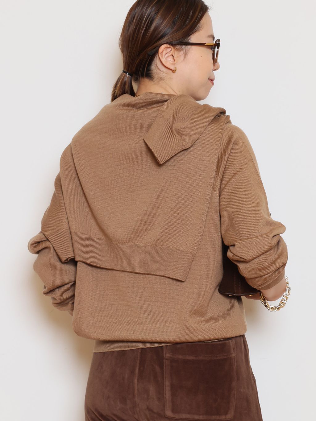 WISH クルーネックプルオーバーのコーディネートスナップ（HASE