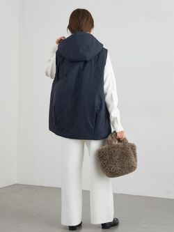 DESCENTE ALLTERRAIN INSULATED LIGHTWEIGHT VEST ダウンベスト