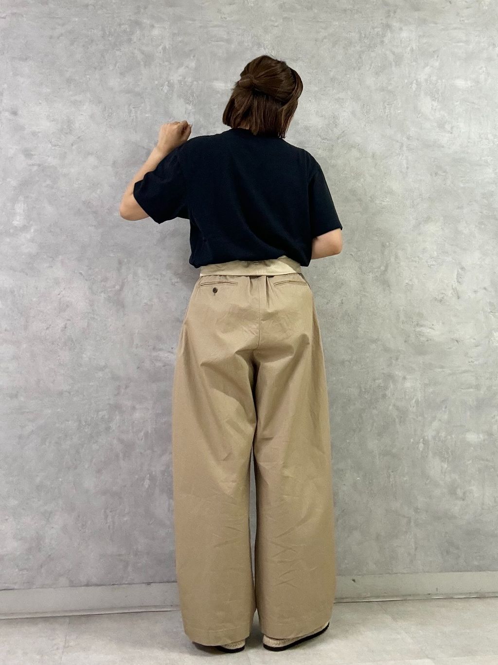 SUNDAY ハンサムチノパンツのコーディネートスナップ（M.F）｜journal