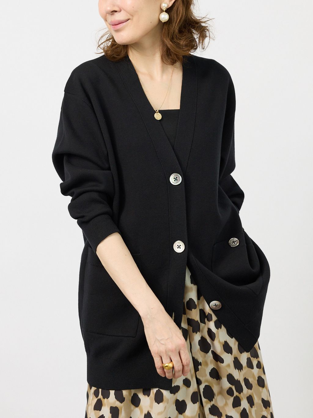 2018AW  VERMEIL par iena  ニットガウン 予約》WジャガードVネックカーディガンのコーディネートスナップ