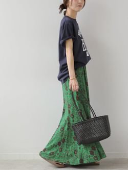 WEB限定追加3》レトロフラワープリントマーメイドスカートの