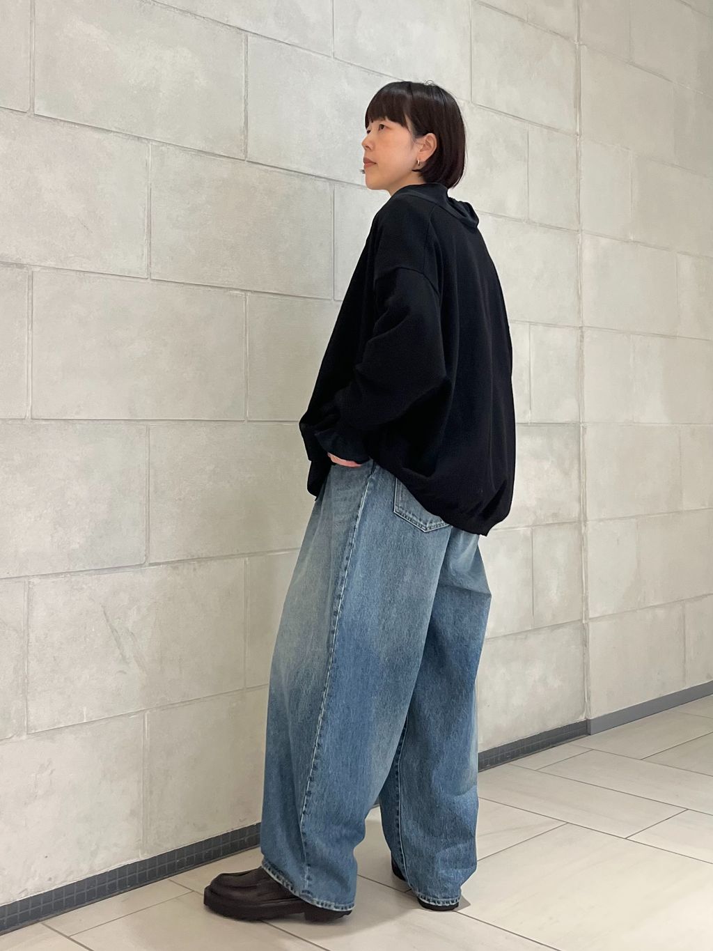 追加2》13OZデニム タックラウンドパンツのコーディネートスナップ