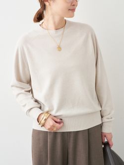 CAPRI クルーネック プルオーバーのコーディネートスナップ（MIZU