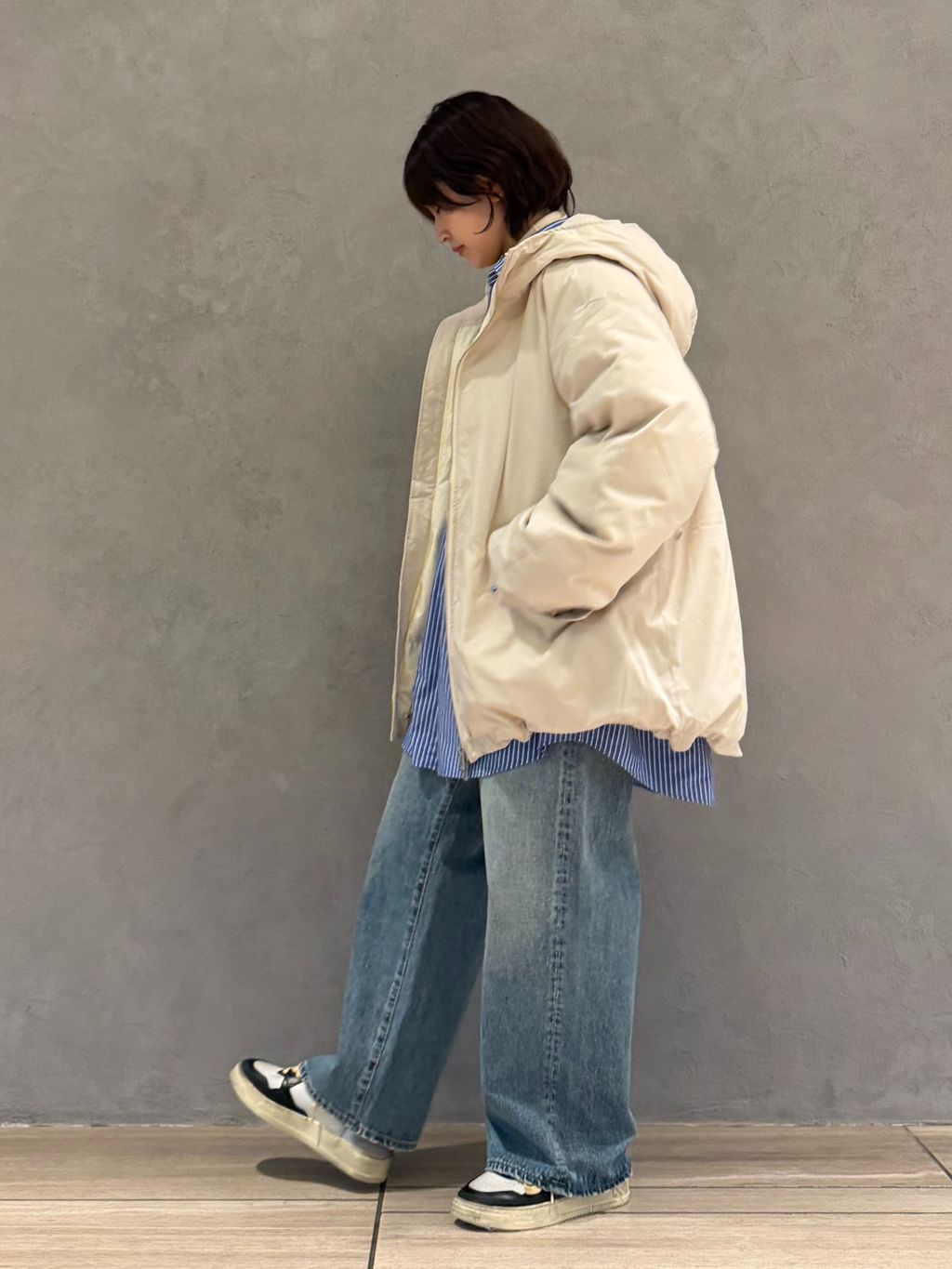 カシミヤ タートルネックプルオーバーのコーディネートスナップ（AT