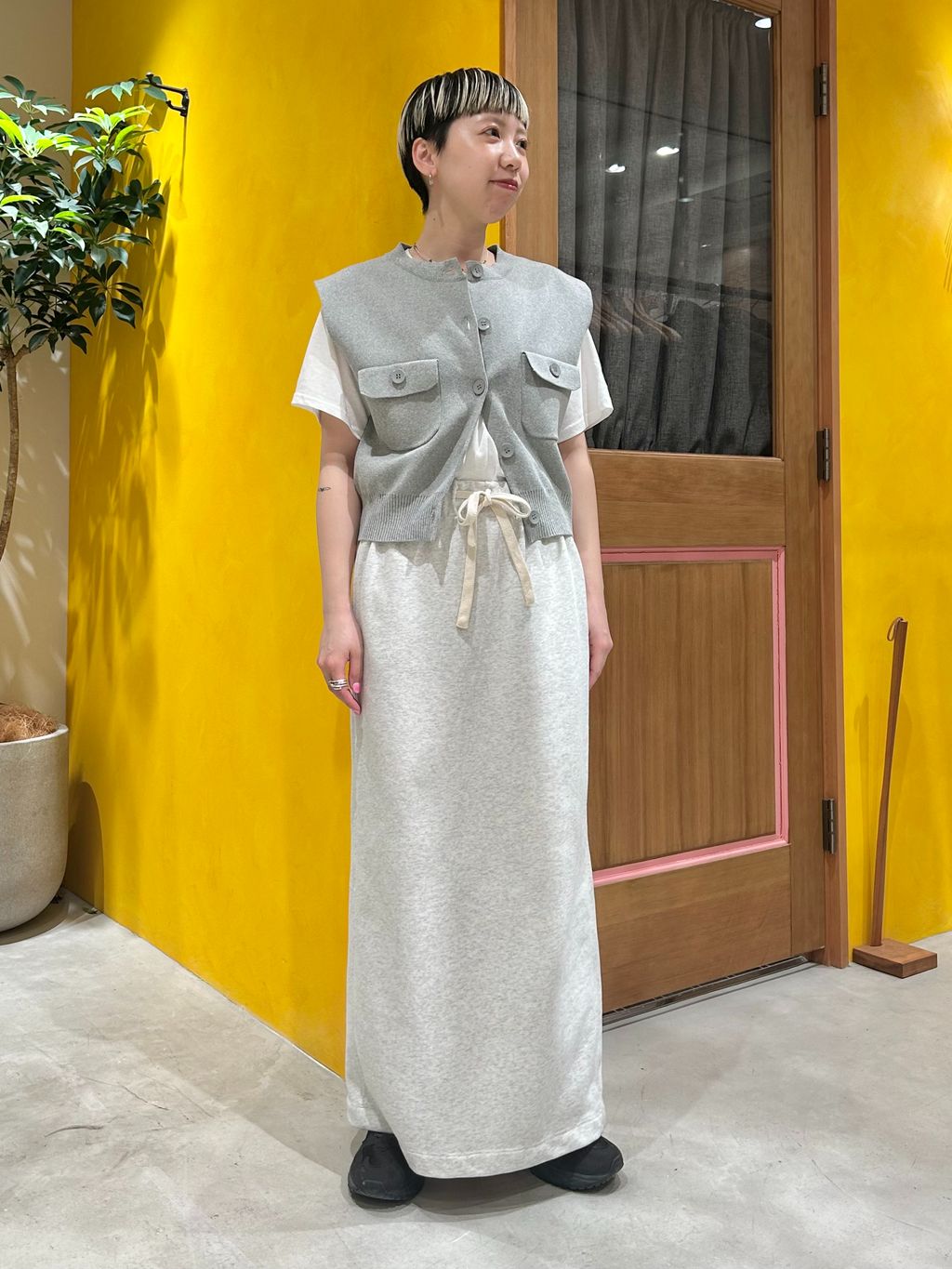 OUTDOOR PRODUCTS Usual Things