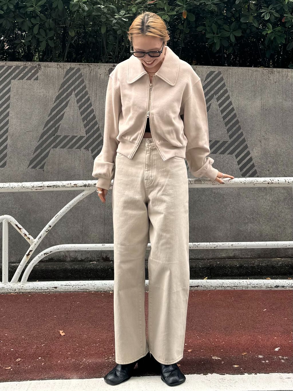 OUTDOOR PRODUCTS Usual Things