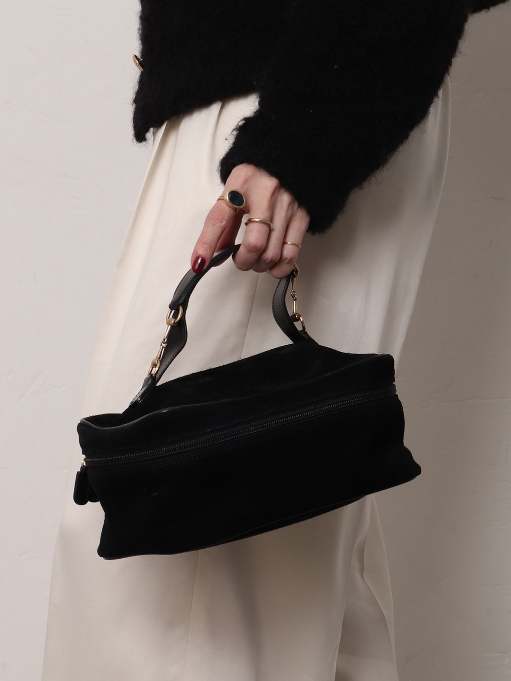 VINTAGE GUCCI/グッチ】バニティバッグ bit suedeのコーディネート