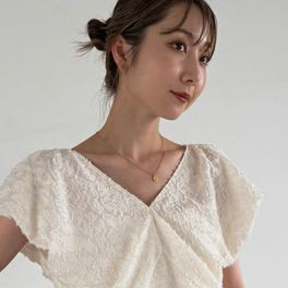 洗える】ミューズサテンボウタイブラウスのコーディネートスナップ