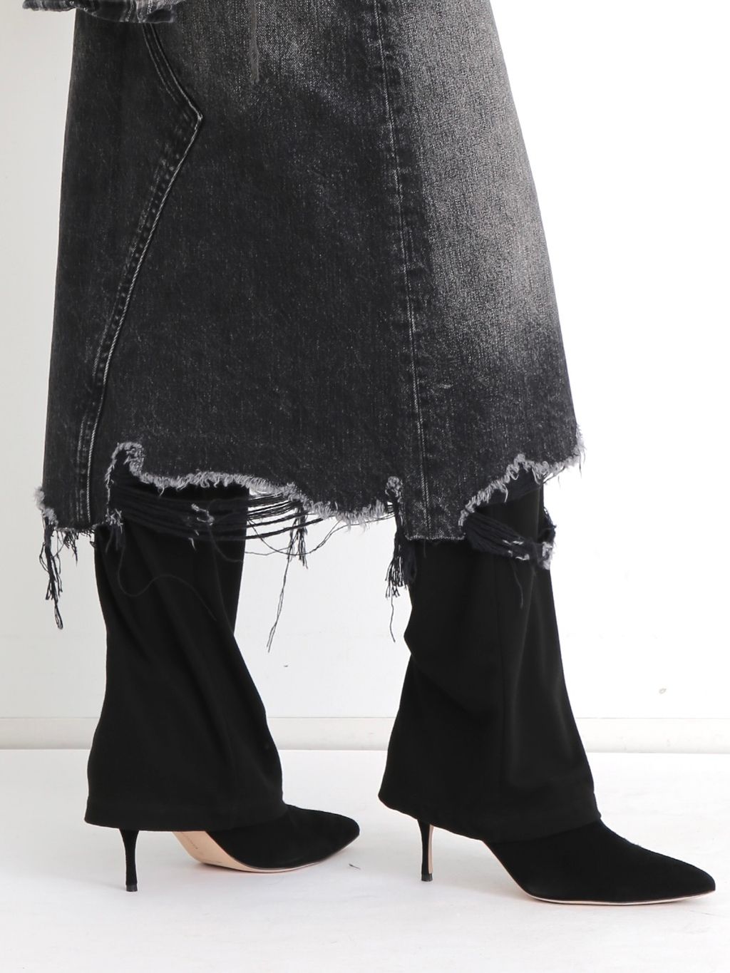 R13/アールサーティーン】 JESSE SKIRTのコーディネートスナップ（WEB