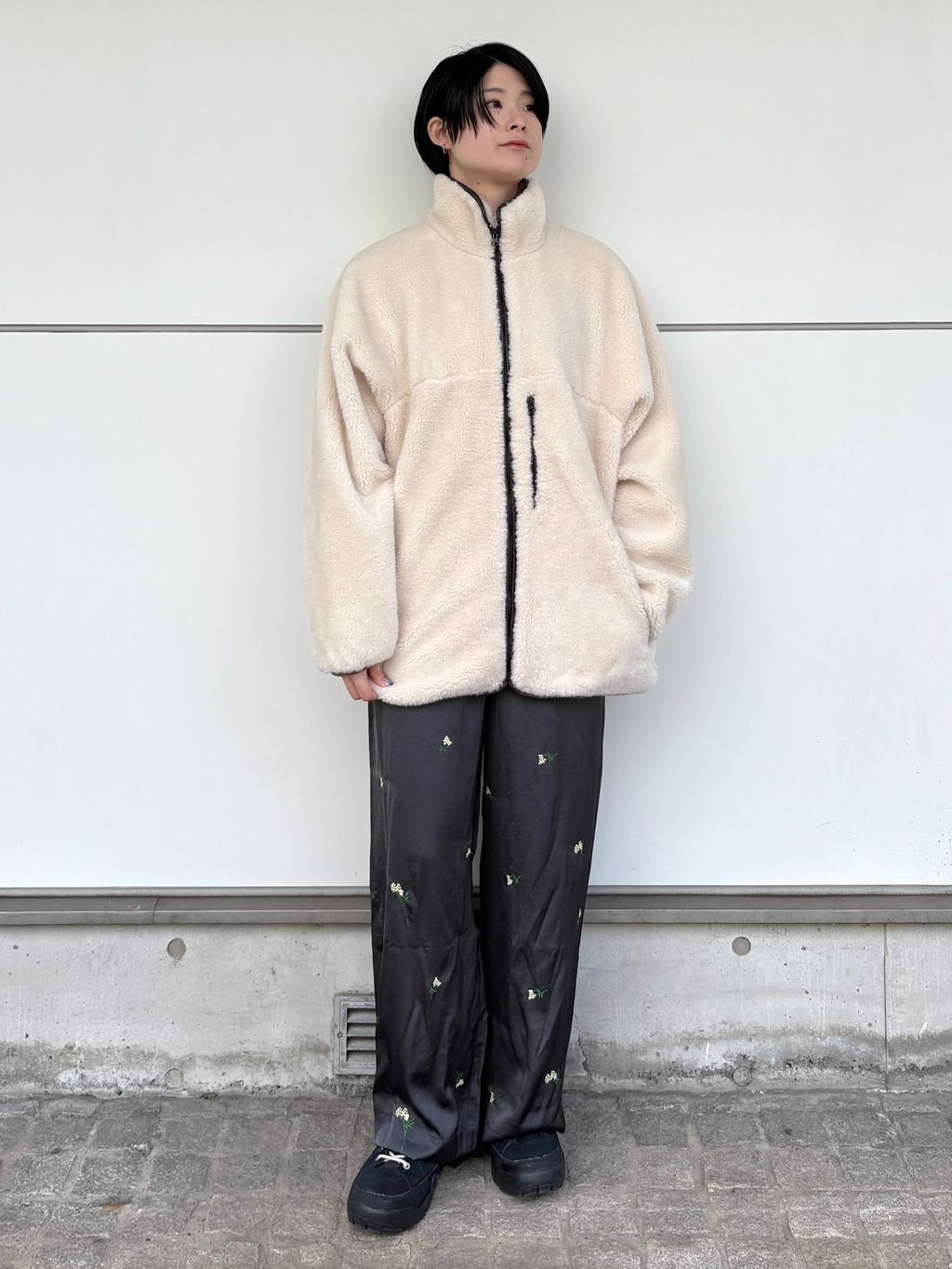 OUTDOOR PRODUCTS Usual Things