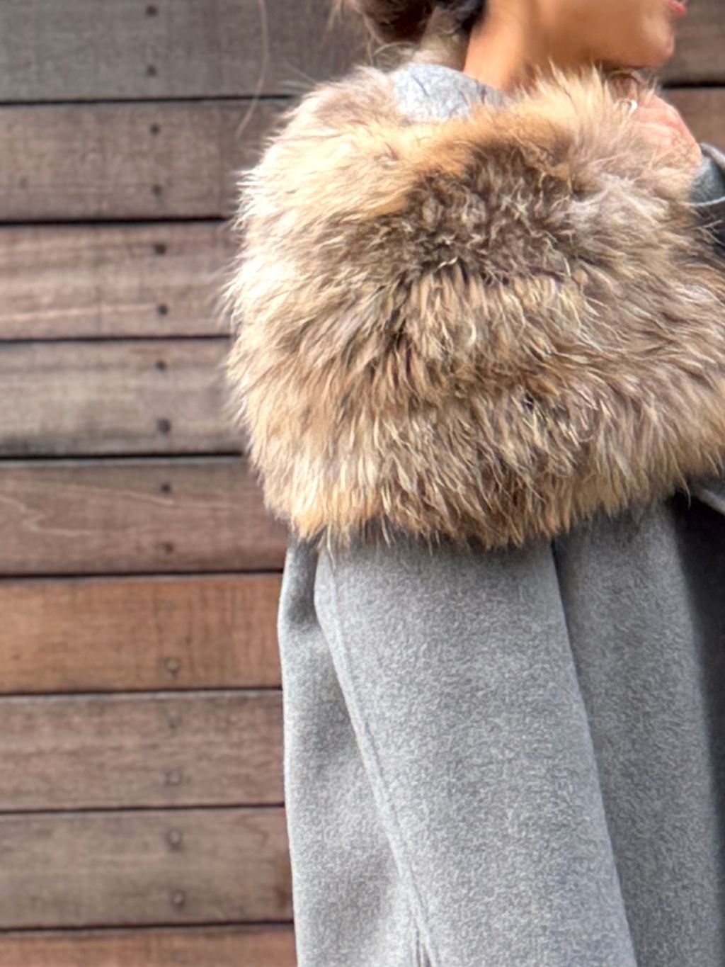 REVER LONG COATのコーディネートスナップ（STAFF.T）｜L'Appartement