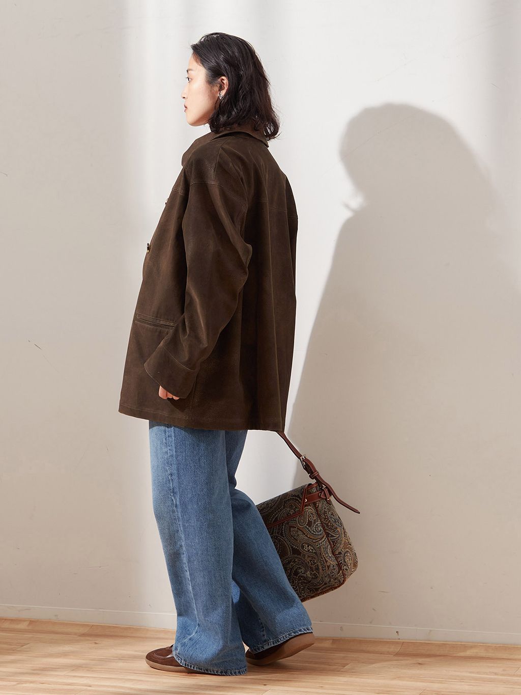 Uhr/ウーア】Fake Suede Jacket：ジャケットのコーディネートスナップ