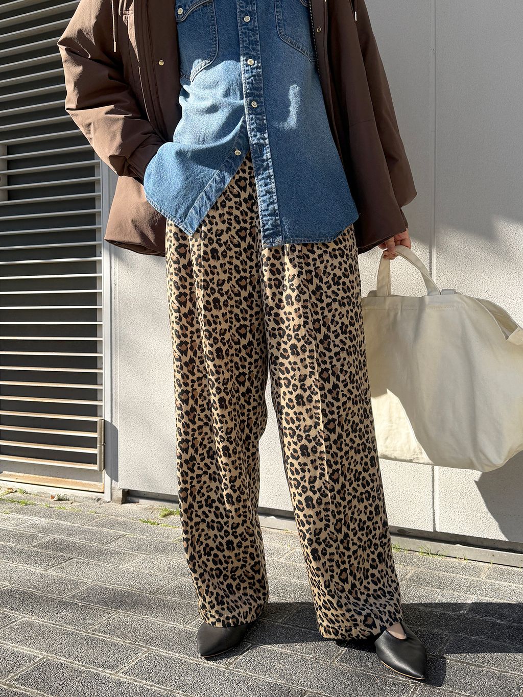 レオパードイージーパンツのコーディネートスナップ（Sally）｜SLOBE