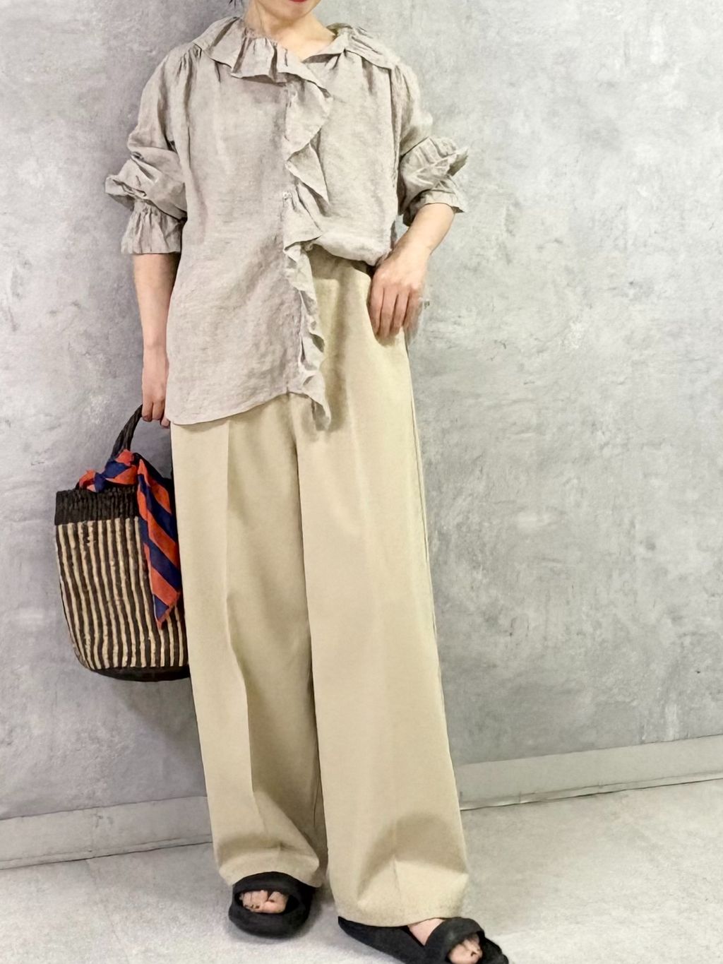 journal standard luxe フレンチリネン フリルパフブラウス 追加2》フレンチリネン フリルパフブラウスのコーディネートスナップ