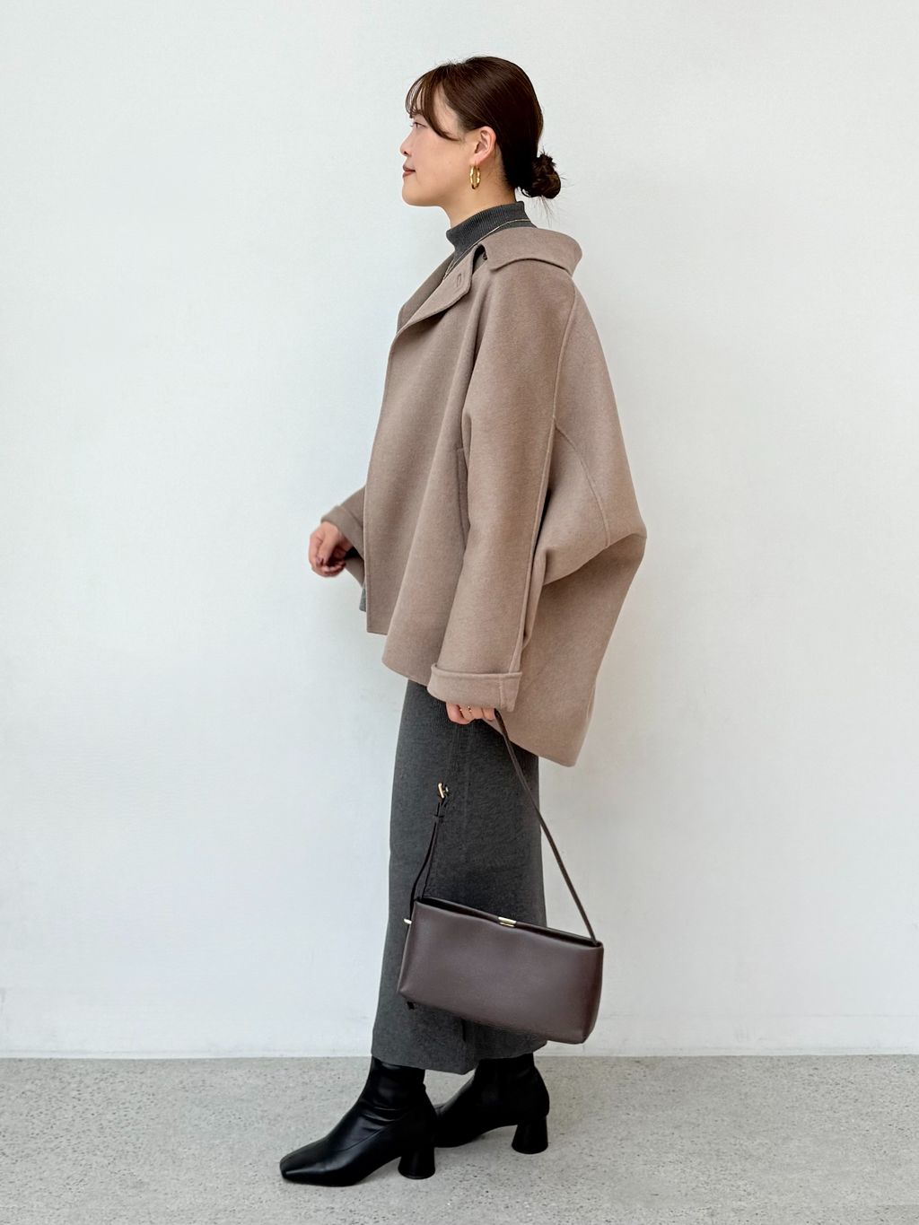 追加》Super160s リバードルマンショートコートのコーディネート