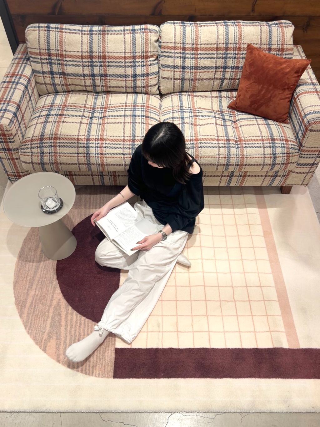 JOURNAL STANDARD FURNITURE