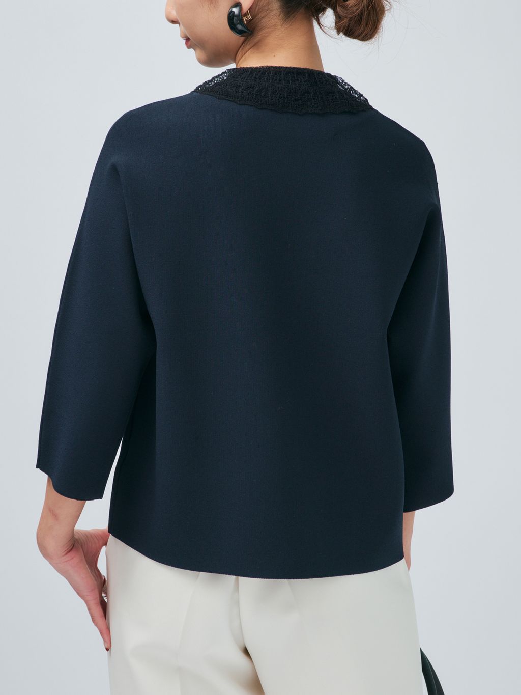 追加2予約》ノーカラーギャザーZIPブルゾンのコーディネートスナップ