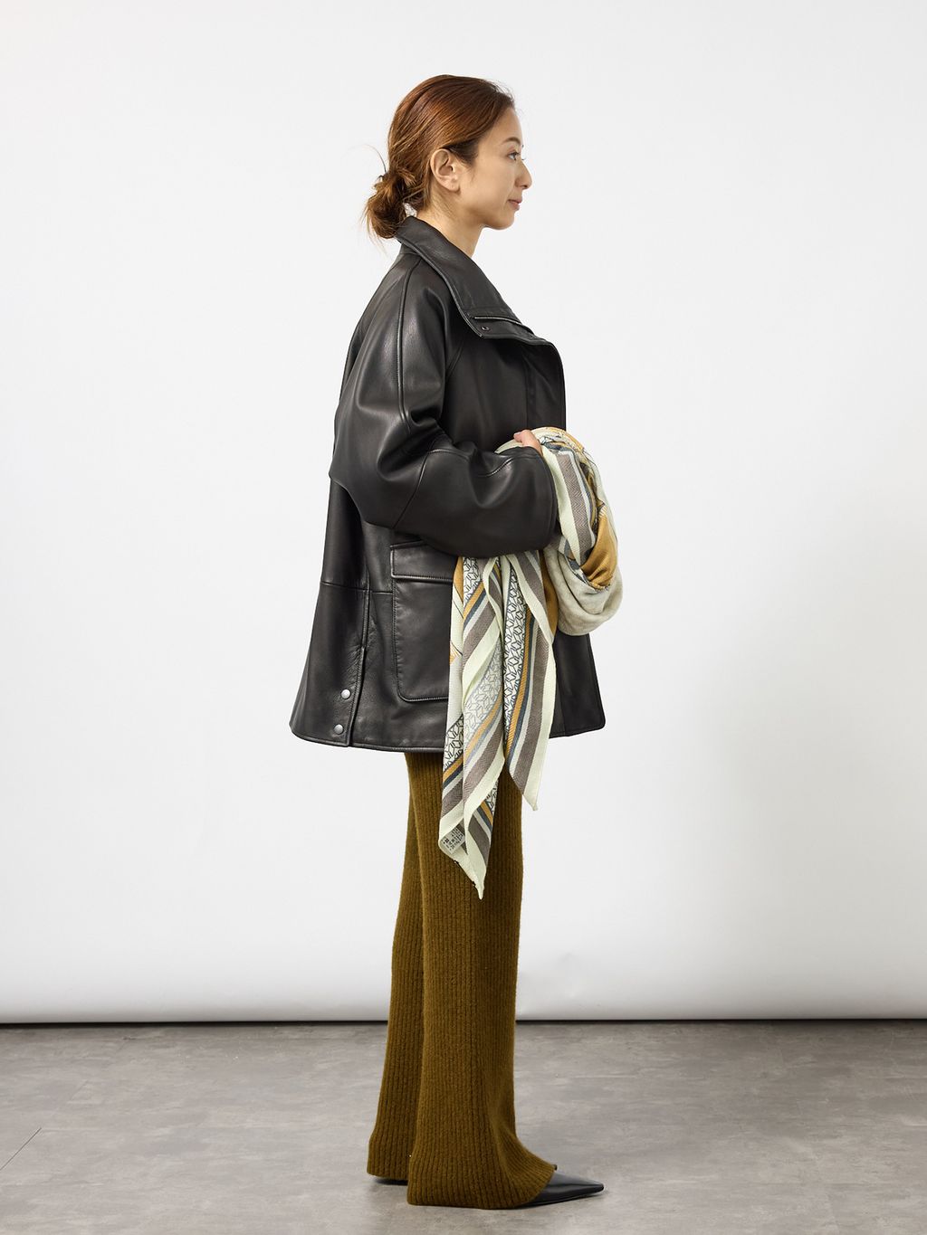 Lamb ハイネックブルゾンのコーディネートスナップ（VERMEIL Online