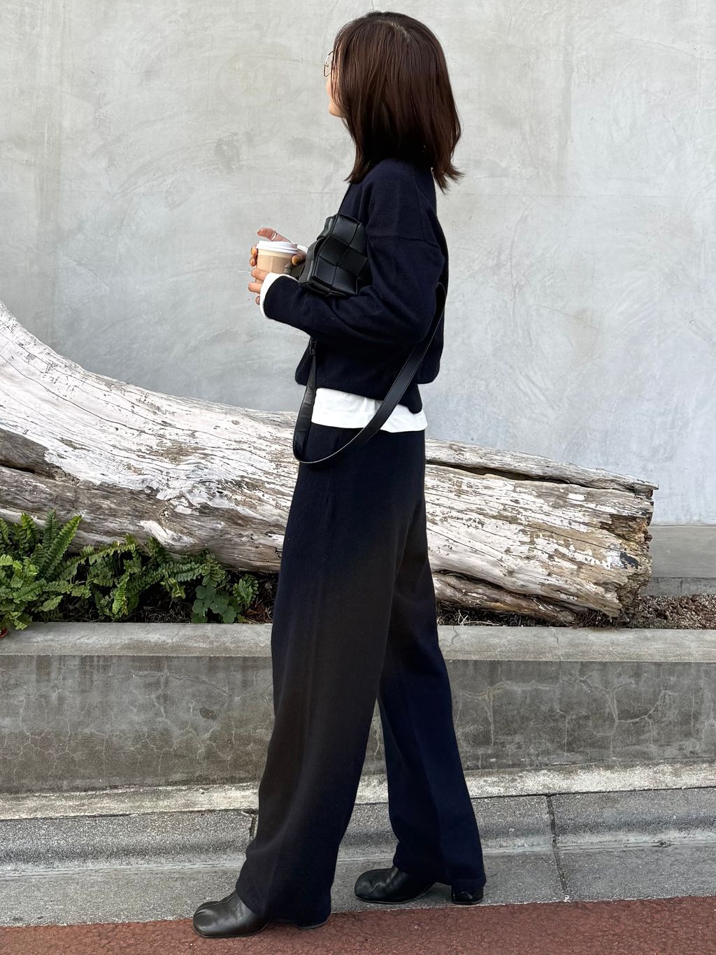 OUTDOOR PRODUCTS Usual Things