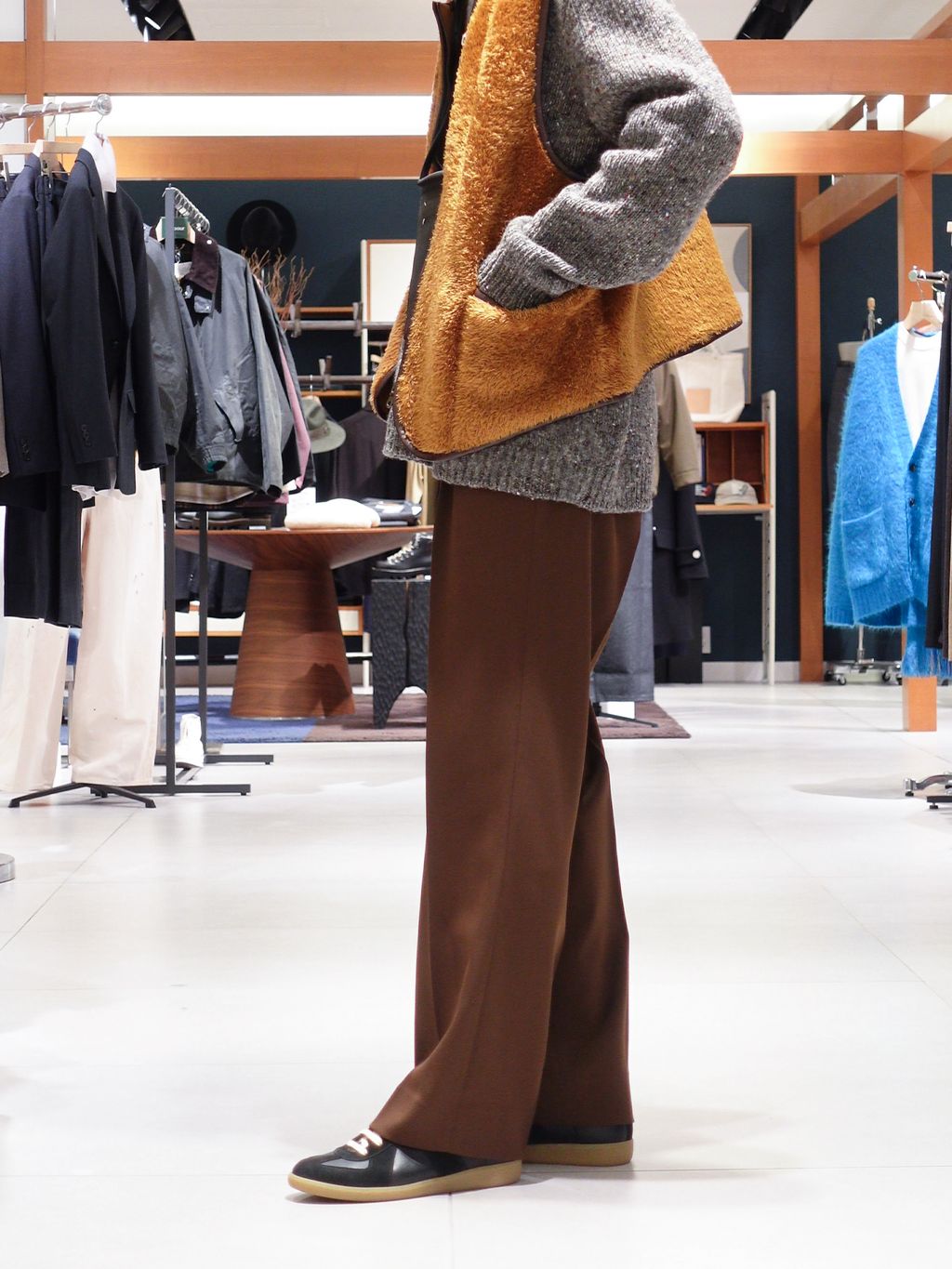 EDIFICE パイピングファーベスト パイピング ファー ベスト（ベスト）｜EDIFICE（エディフィス）の通販