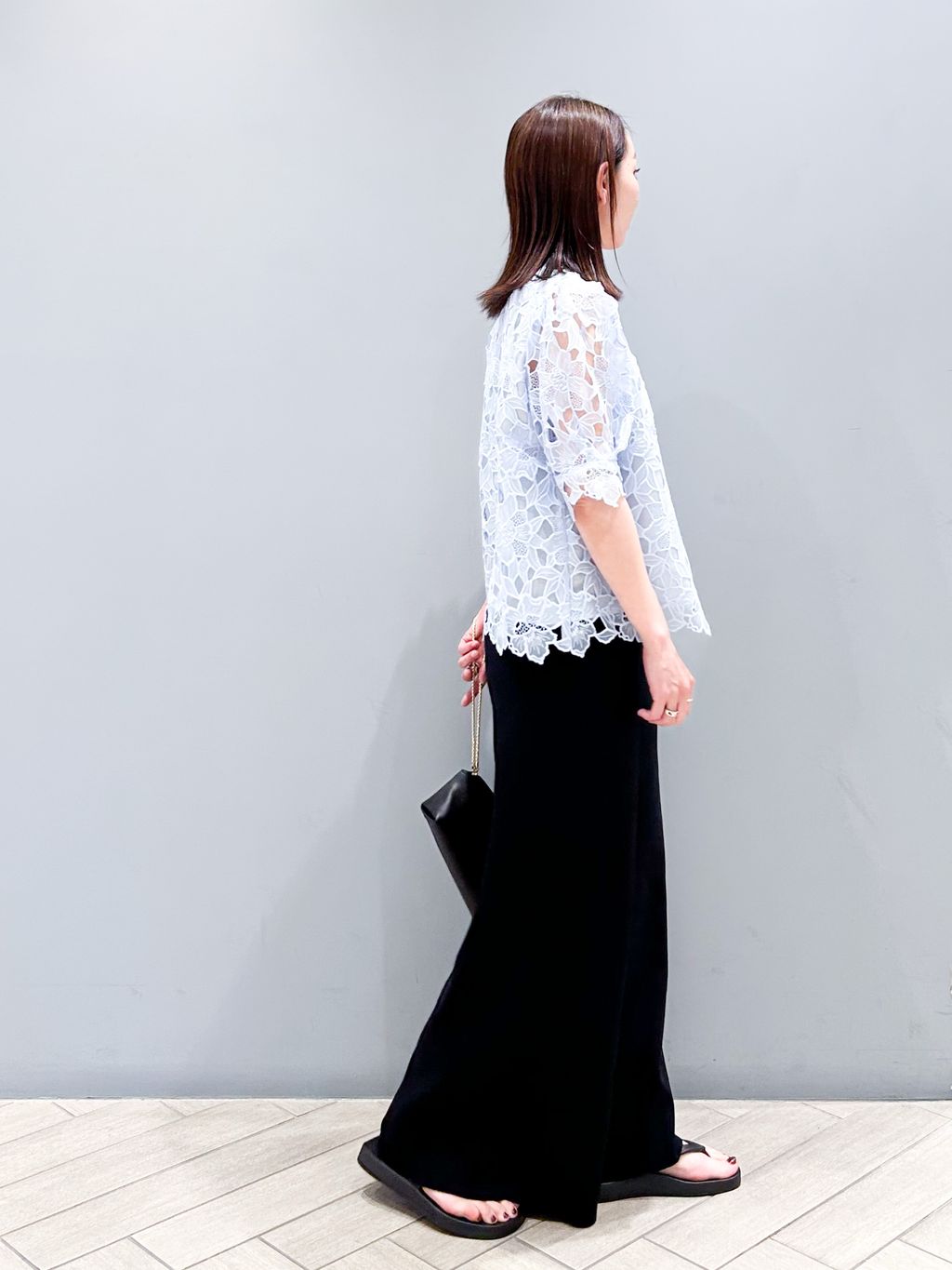 Cutwork Lace ブラウスのコーディネートスナップ（chika）｜VERMEIL