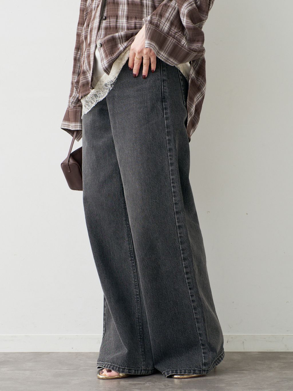 Deveaux Check Wash シャツのコーディネートスナップ（MIZU