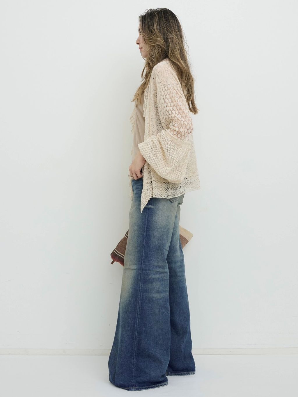 VICTRIAN LACE KNITのコーディネートスナップ（BUYER.N）｜L